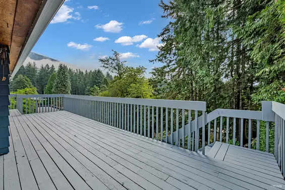 84 Laurie Crescent, West Vancouver For Sale - image 23