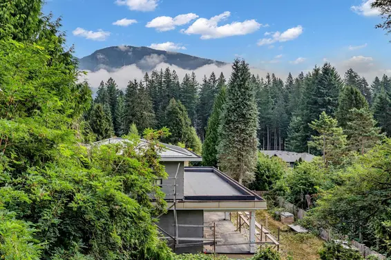 84 Laurie Crescent, West Vancouver For Sale - image 27