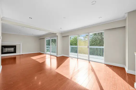 84 Laurie Crescent, West Vancouver For Sale - image 3