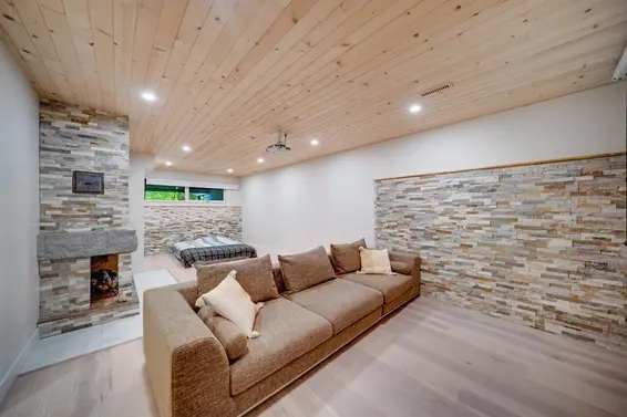 867 Frederick Road, North Vancouver For Sale - image 21