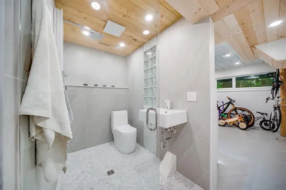 867 Frederick Road, North Vancouver For Sale - image 23