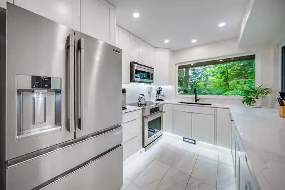 867 Frederick Road, North Vancouver For Sale - image 3