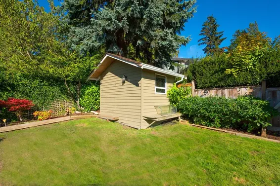4080 St. Pauls Avenue, North Vancouver For Sale - image 38