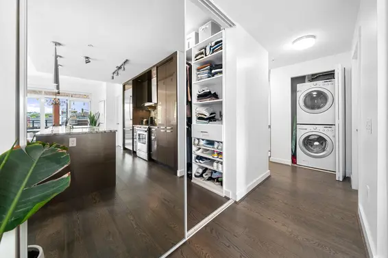 218 733 West 14th Street, North Vancouver For Sale - image 23