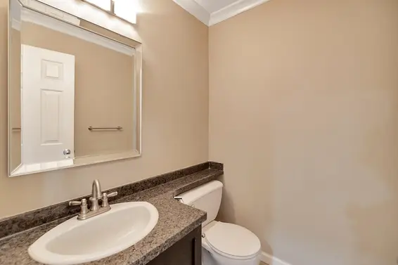 810 Roche Point Drive, North Vancouver For Sale - image 24
