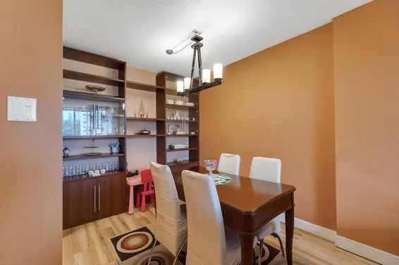1006 2020 Fullerton Avenue, North Vancouver For Sale - image 9