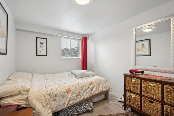 328 East 18th Street, North Vancouver For Sale - image 19