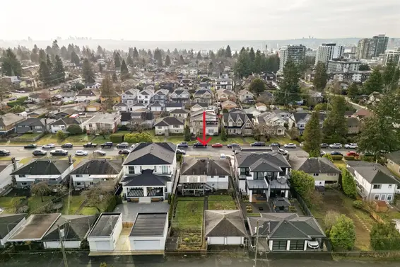 328 East 18th Street, North Vancouver For Sale - image 28