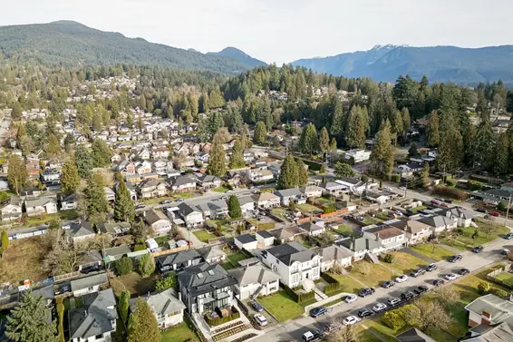 328 East 18th Street, North Vancouver For Sale - image 30