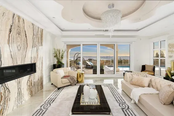 1335 Chartwell Drive, West Vancouver For Sale - image 10