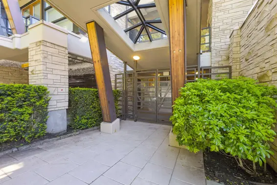10 1891 Marine Drive, West Vancouver For Sale - image 21