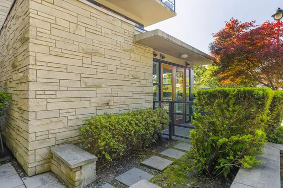 10 1891 Marine Drive, West Vancouver For Sale - image 22