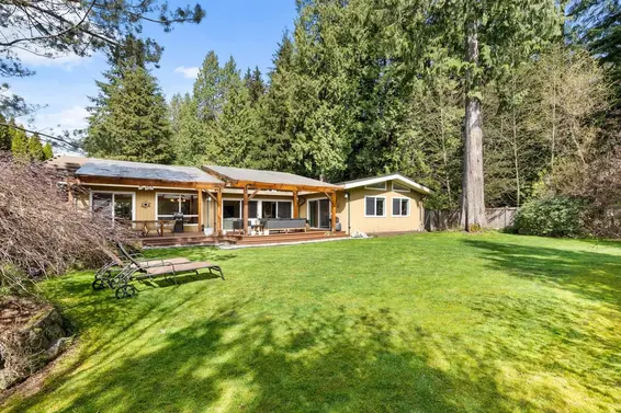 326 Moyne Drive, West Vancouver For Sale - image 2