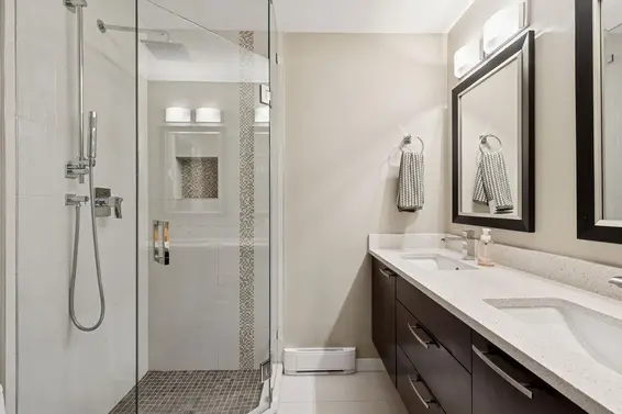 15 901 West 17 Street, North Vancouver For Sale - image 14