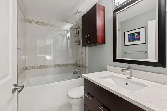 15 901 West 17 Street, North Vancouver For Sale - image 19