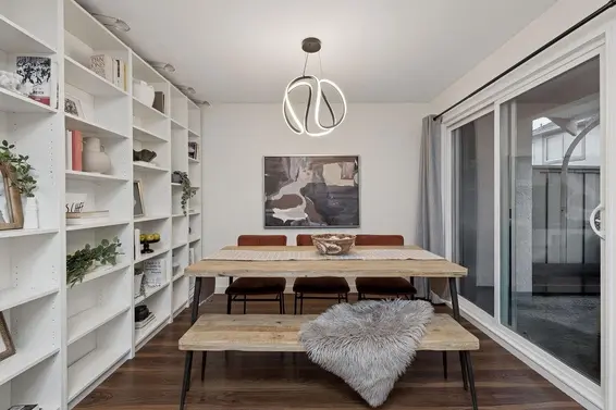 15 901 West 17 Street, North Vancouver For Sale - image 9