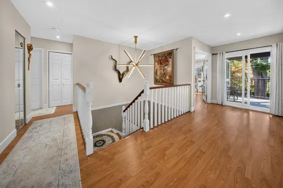 2322 Kirkstone Road, North Vancouver For Sale - image 15