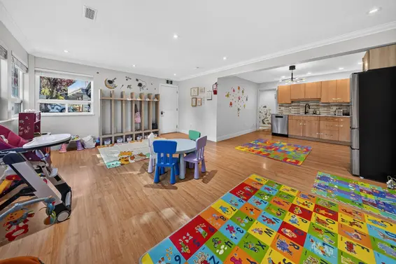 2322 Kirkstone Road, North Vancouver For Sale - image 28