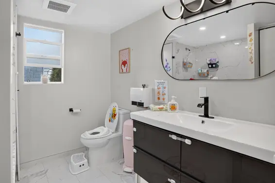 2322 Kirkstone Road, North Vancouver For Sale - image 34