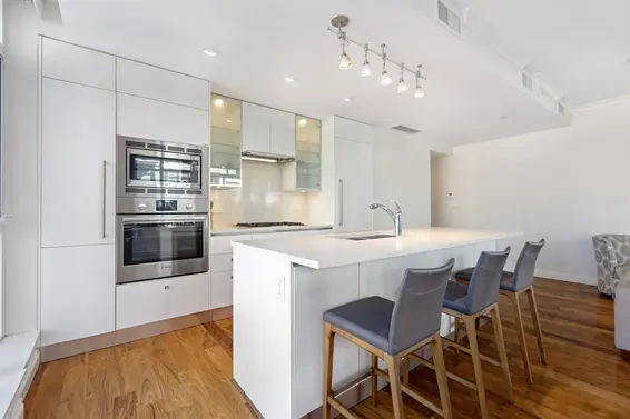 209 199 Victory Ship Way, North Vancouver