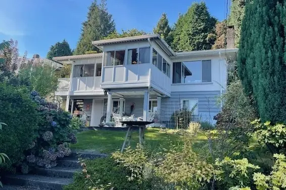 903 East Keith Road, North Vancouver
