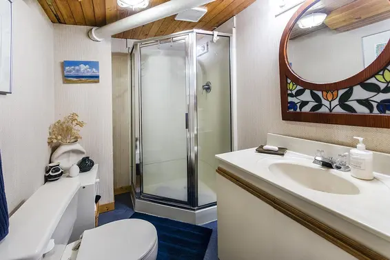 903 East Keith Road, North Vancouver For Sale - image 27