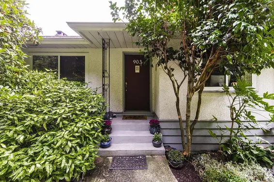 903 East Keith Road, North Vancouver For Sale - image 6