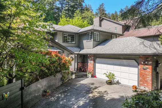 5825 Nancy Greene Way, North Vancouver