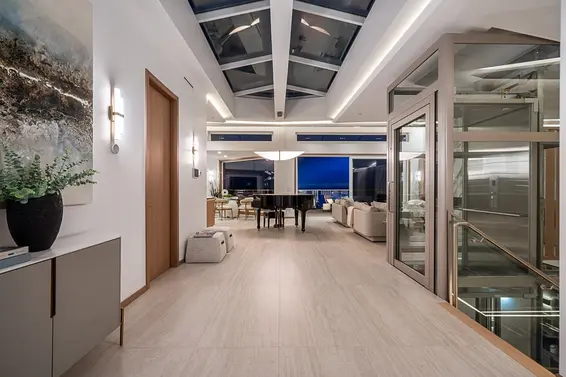 2356 Ottawa Avenue, West Vancouver For Sale - image 2