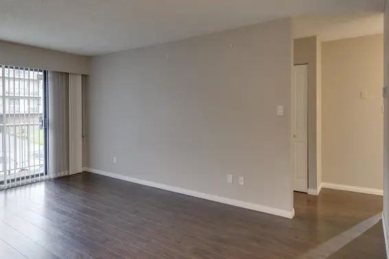 208 275 West 2nd Street, North Vancouver For Sale - image 13