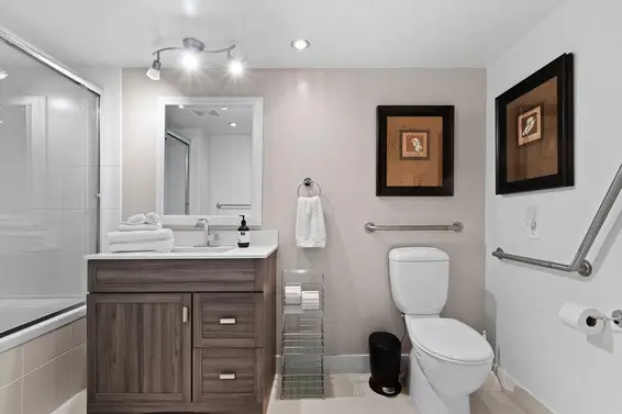 1004 121 West 16th Street, North Vancouver For Sale - image 33