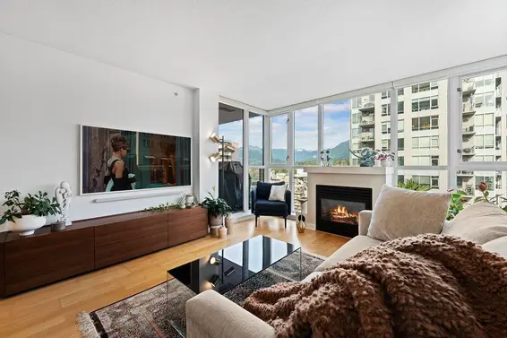 1004 121 West 16th Street, North Vancouver For Sale - image 4