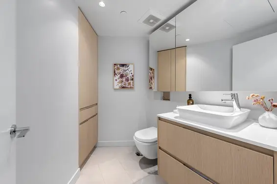 603 1500 Fern Street, North Vancouver For Sale - image 8