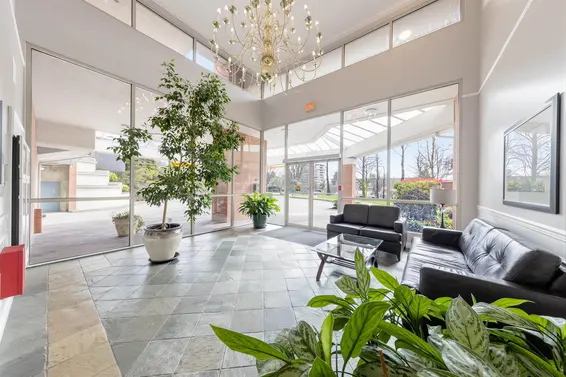 304 160 West Keith Road, North Vancouver For Sale - image 3