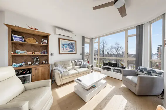 304 160 West Keith Road, North Vancouver For Sale - image 7