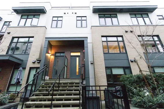 267 2035 Glenaire Drive, North Vancouver