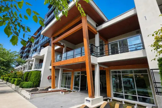 502 128 East 8th Street, North Vancouver For Sale - image 3