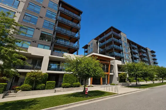502 128 East 8th Street, North Vancouver For Sale - image 4