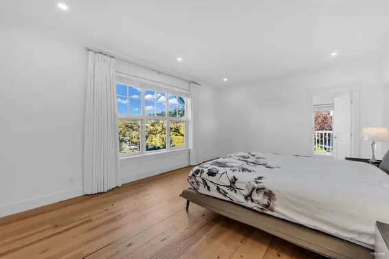 4379 Ross Crescent, West Vancouver For Sale - image 31