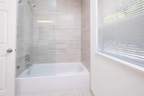 5479 Keith Road, West Vancouver For Sale - image 19