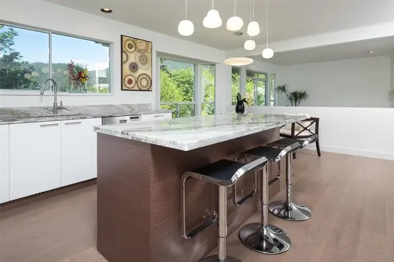 5479 Keith Road, West Vancouver For Sale - image 6