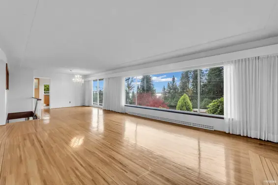 2615 Skilift Place, West Vancouver For Sale - image 4