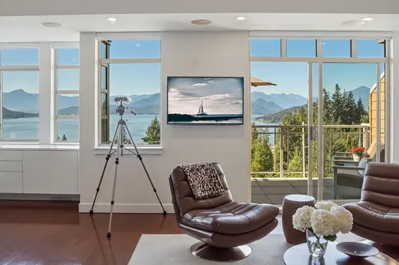 8547 Seascape Court, West Vancouver For Sale - image 1