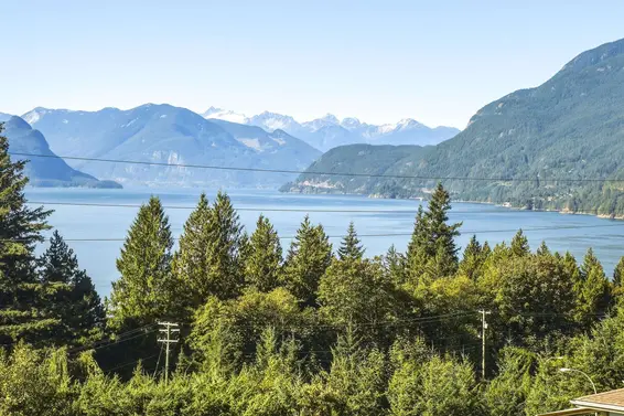 8547 Seascape Court, West Vancouver For Sale - image 32