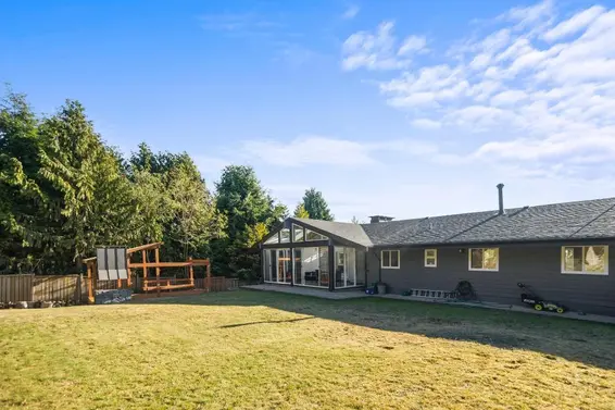 1257 Chartwell Place, West Vancouver For Sale - image 2