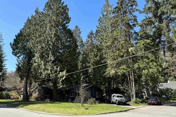 909 Seymour Boulevard, North Vancouver For Sale - image 37