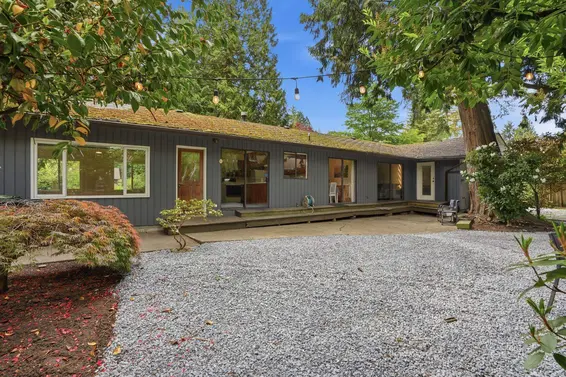 909 Seymour Boulevard, North Vancouver For Sale - image 40