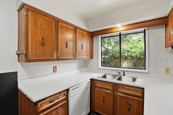 909 Seymour Boulevard, North Vancouver For Sale - image 7
