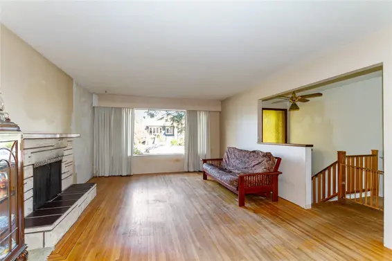 733 East 9th Street, North Vancouver For Sale - image 5