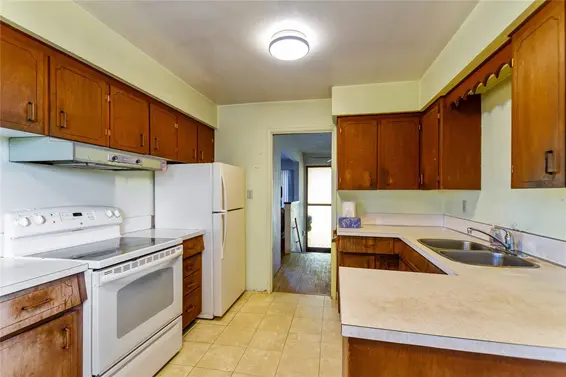 733 East 9th Street, North Vancouver For Sale - image 8